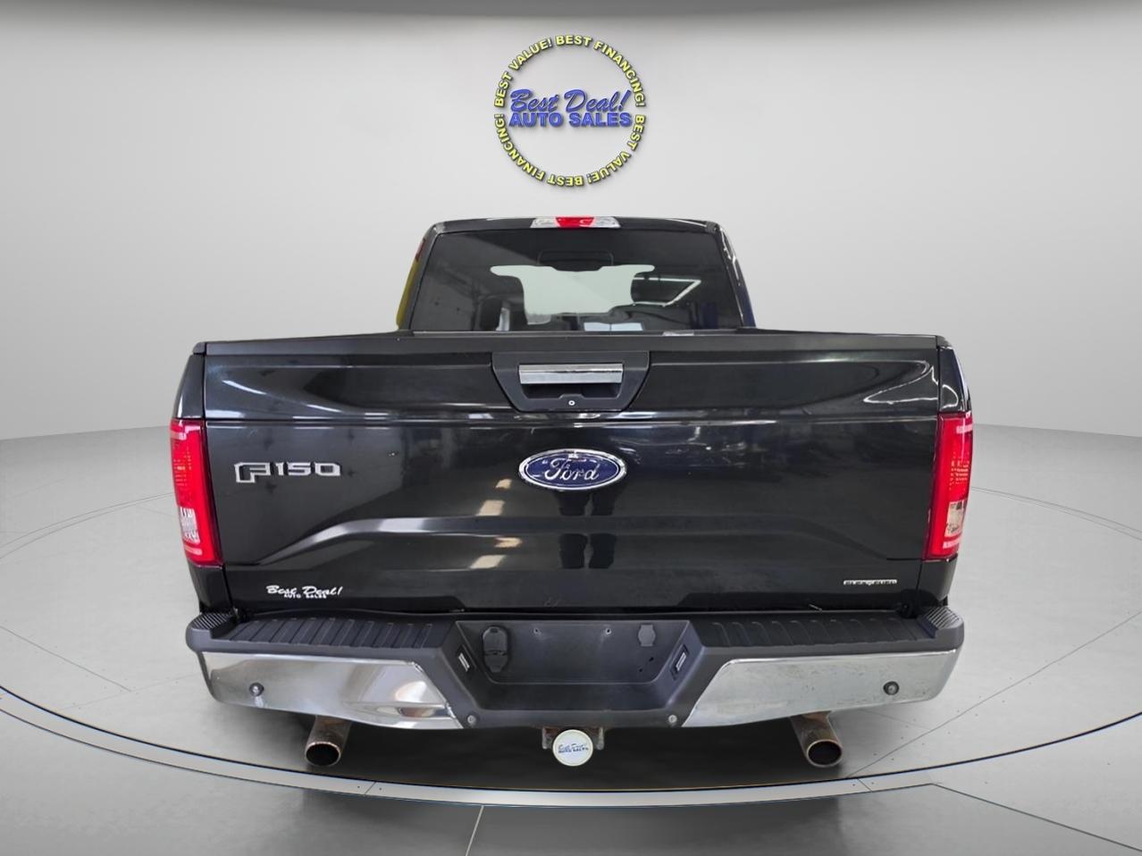 Ford F-150 XL SuperCrew 5.5-ft. Bed 4WD 2015