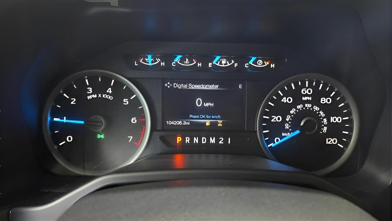 Ford F-150 XL SuperCrew 5.5-ft. Bed 4WD 2015