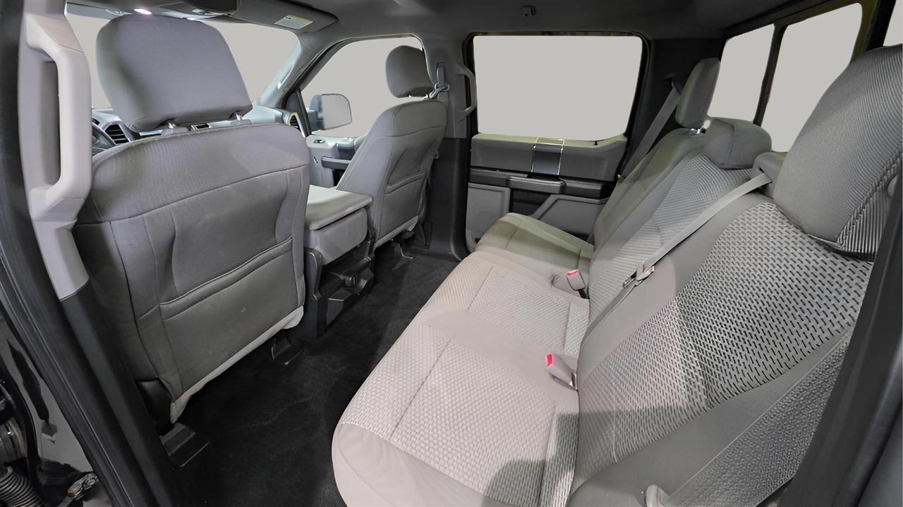 Ford F-150 XL SuperCrew 5.5-ft. Bed 4WD 2015