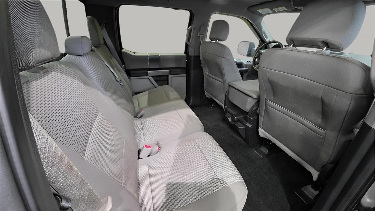 Ford F-150 XL SuperCrew 5.5-ft. Bed 4WD 2015