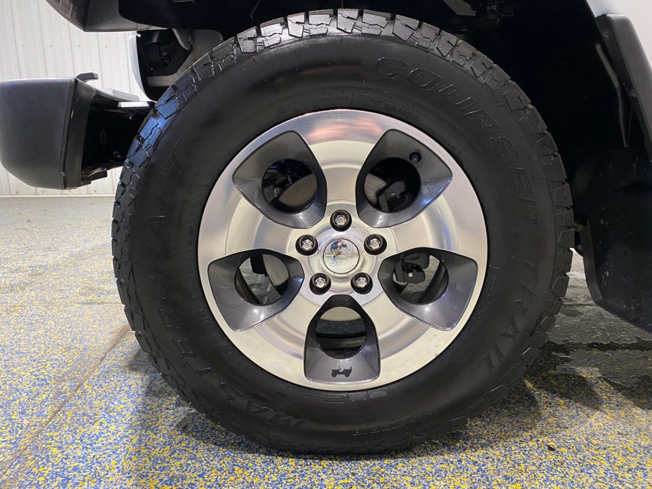 Jeep Wrangler Sahara 4WD 2017