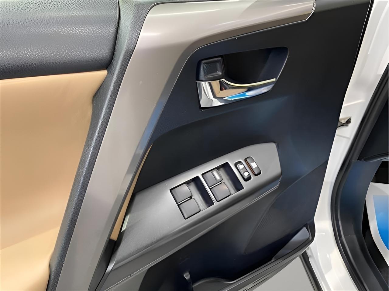 Toyota RAV4 Hybrid  2016