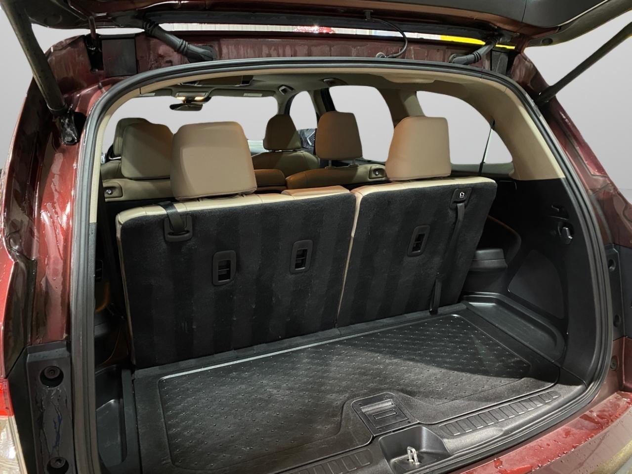 Honda Pilot EX-L w/Navigation and RES AWD 2019