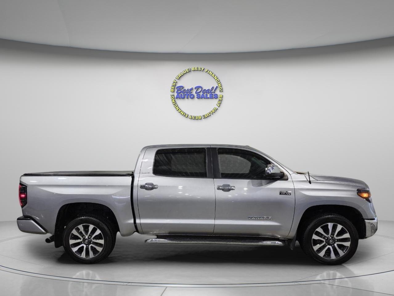 Toyota Tundra Limited 5.7L FFV CrewMax 4WD 2018