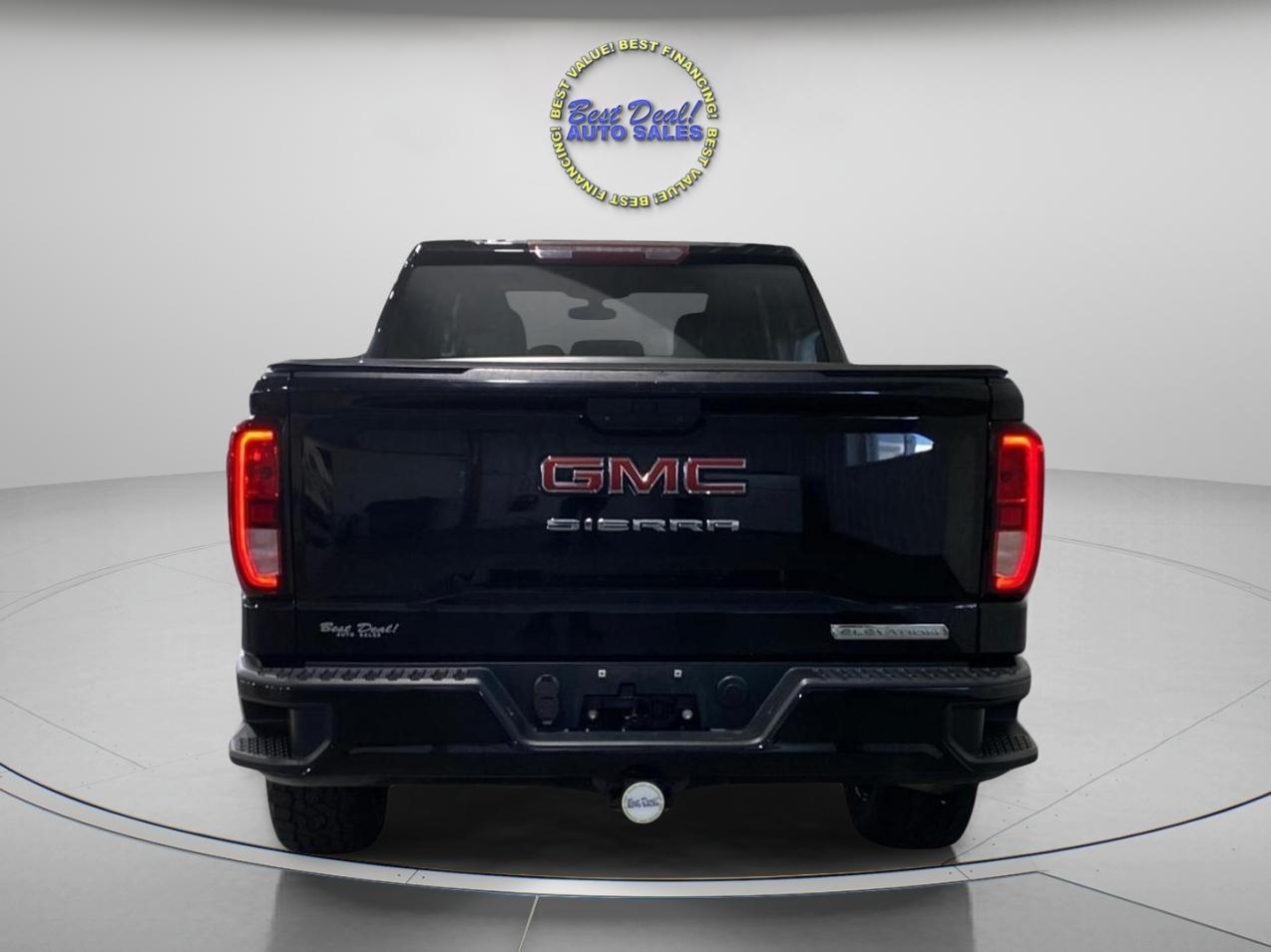GMC Sierra 1500 Elevation Double Cab 4WD 2021