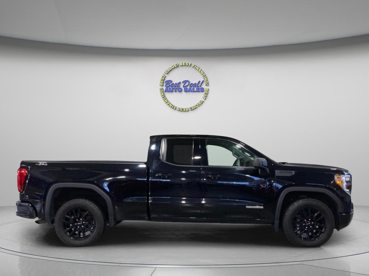 GMC Sierra 1500 Elevation Double Cab 4WD 2021