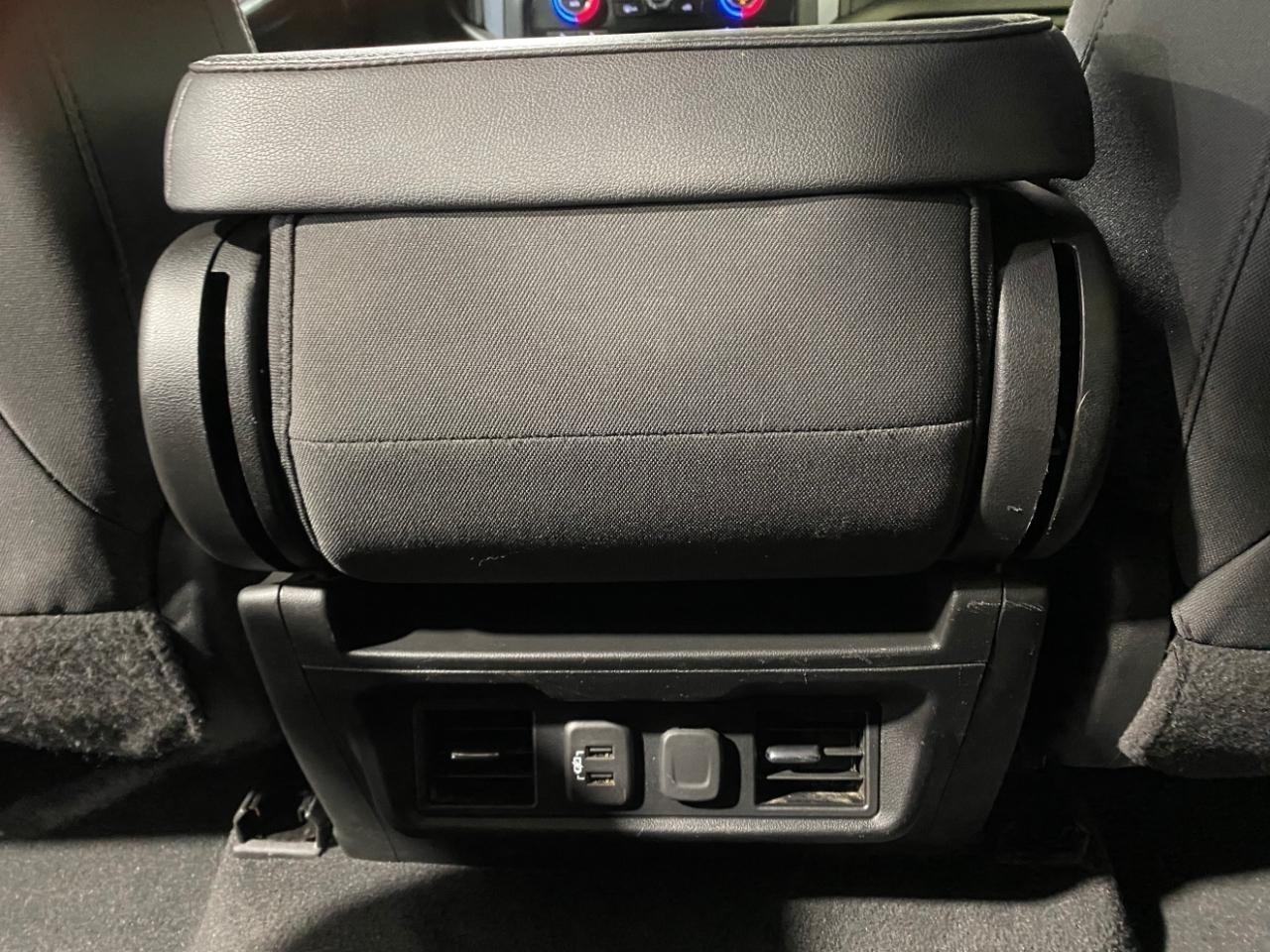 GMC Sierra 1500 Elevation Double Cab 4WD 2021