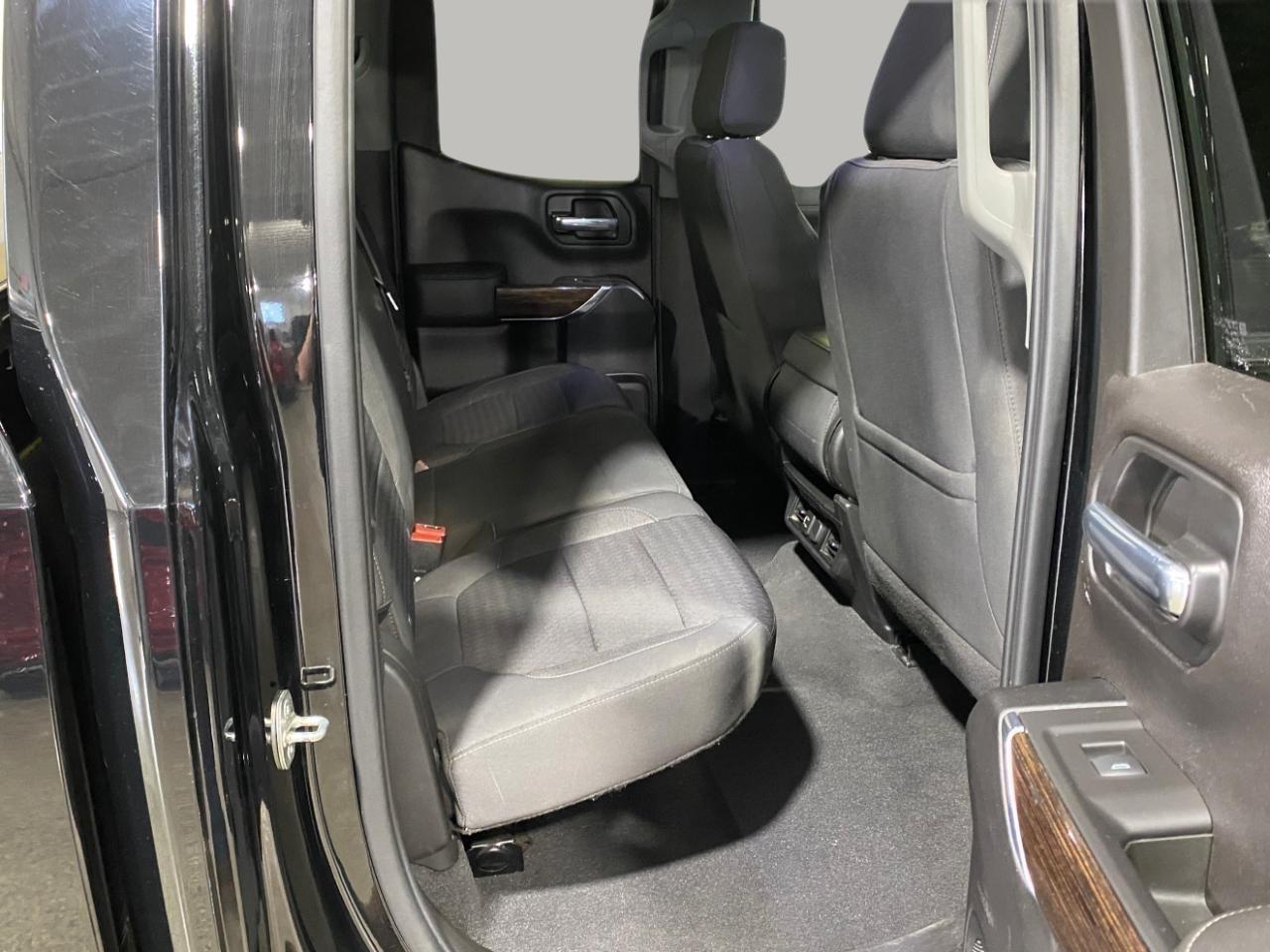 GMC Sierra 1500 Elevation Double Cab 4WD 2021