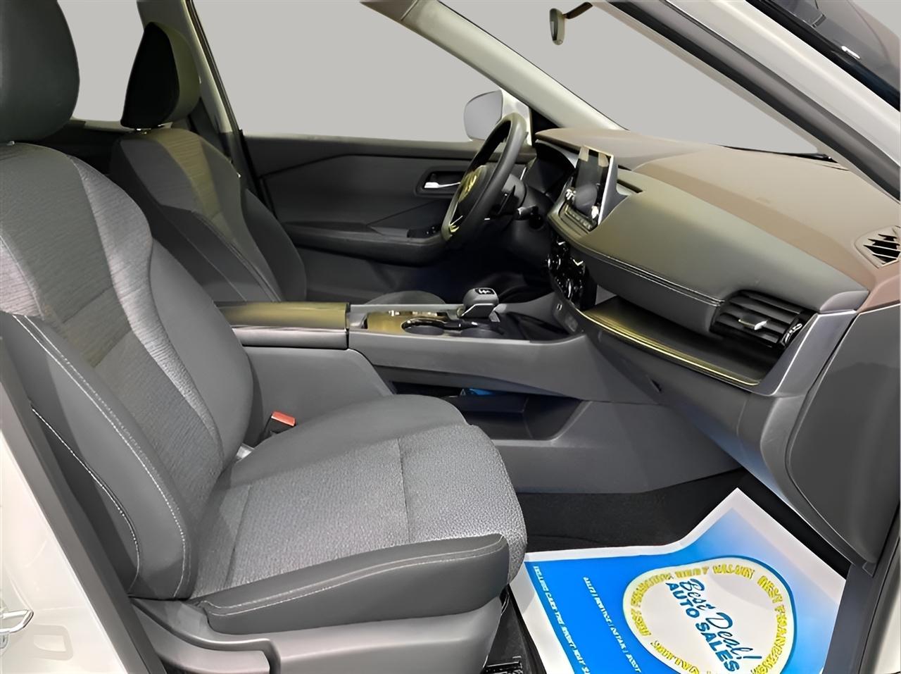 Nissan Rogue SV 2021