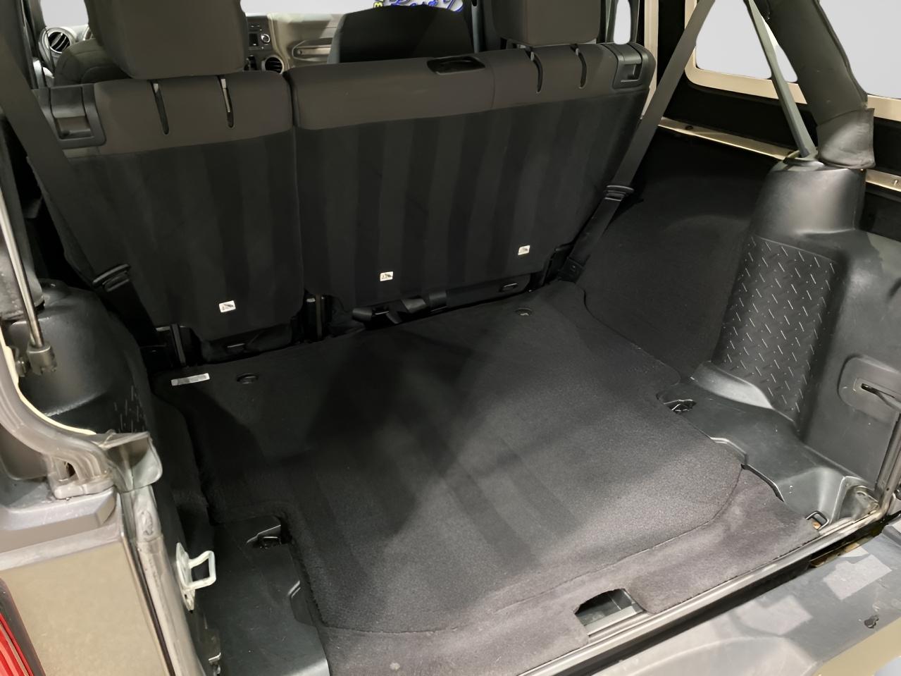 Jeep Wrangler JK Unlimited Sport 4WD 2018