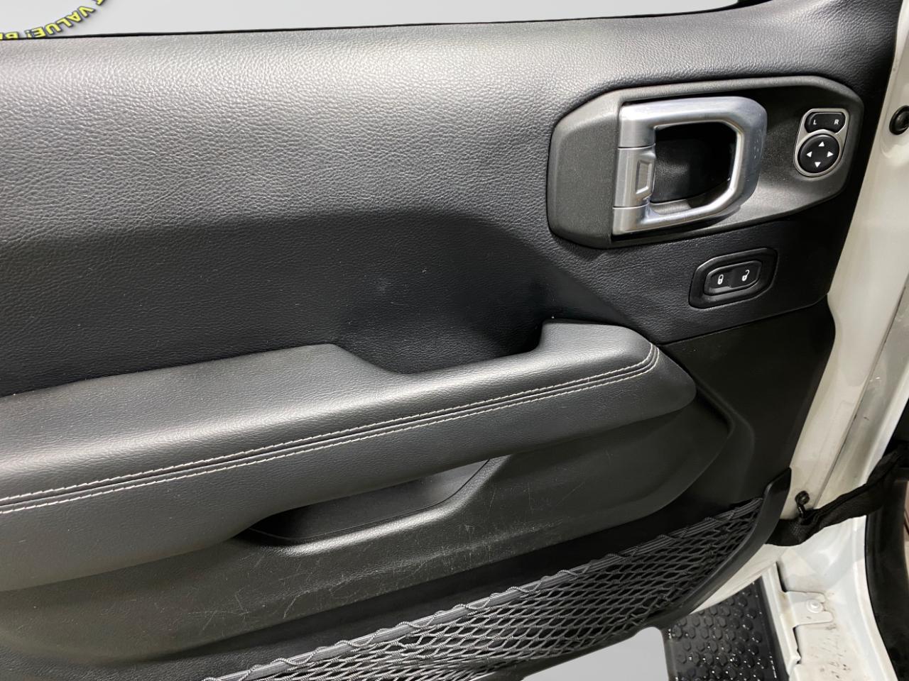 Jeep Wrangler Unlimited Sahara 2019