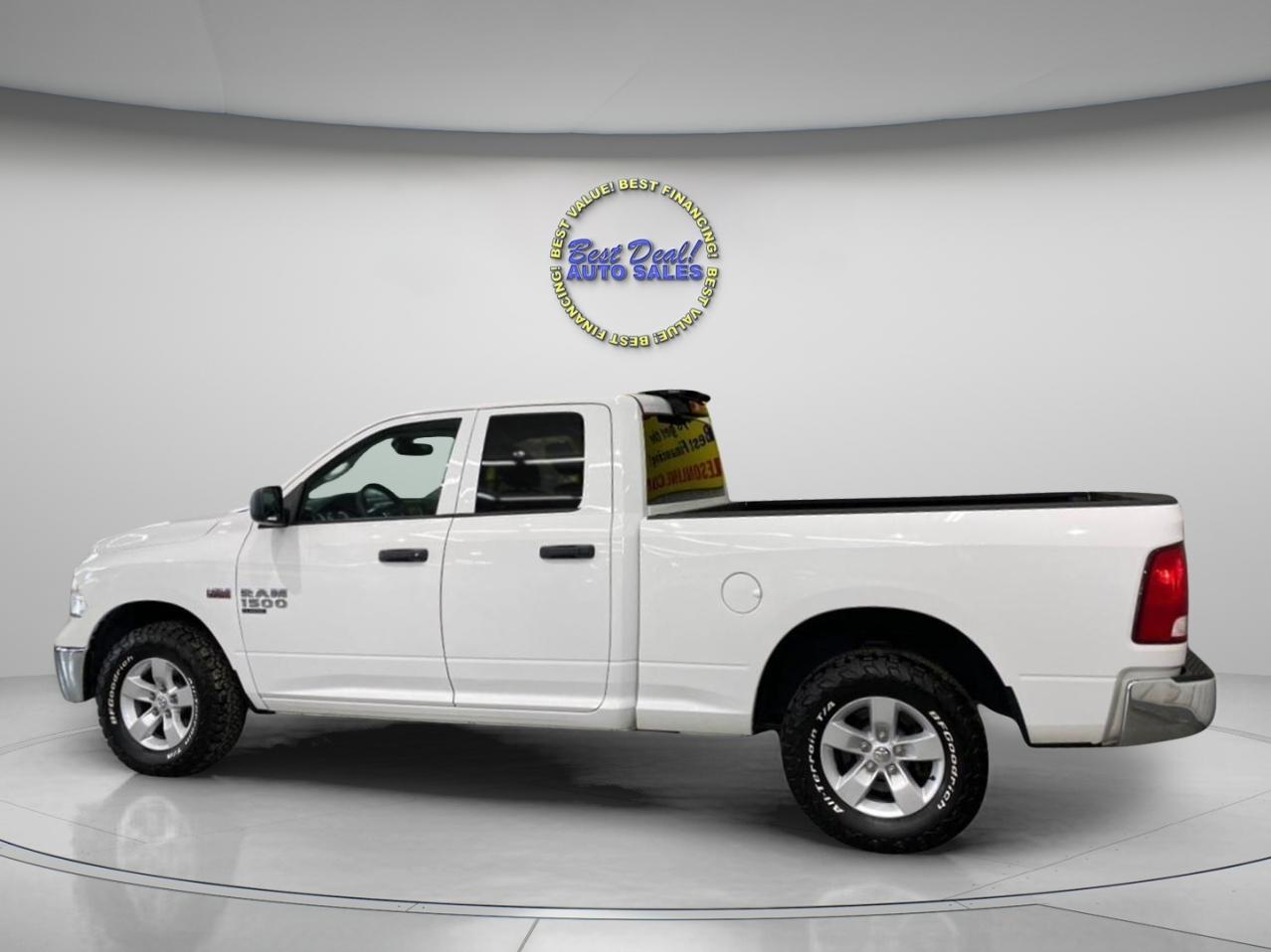 RAM 1500 Classic Tradesman Quad Cab 4WD 2019