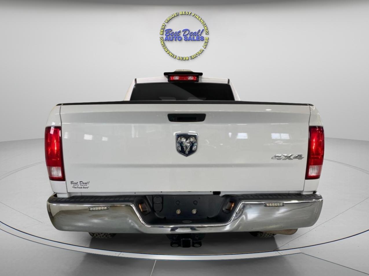 RAM 1500 Classic Tradesman Quad Cab 4WD 2019