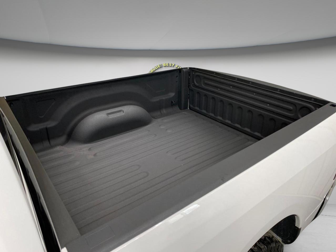 RAM 1500 Classic Tradesman Quad Cab 4WD 2019