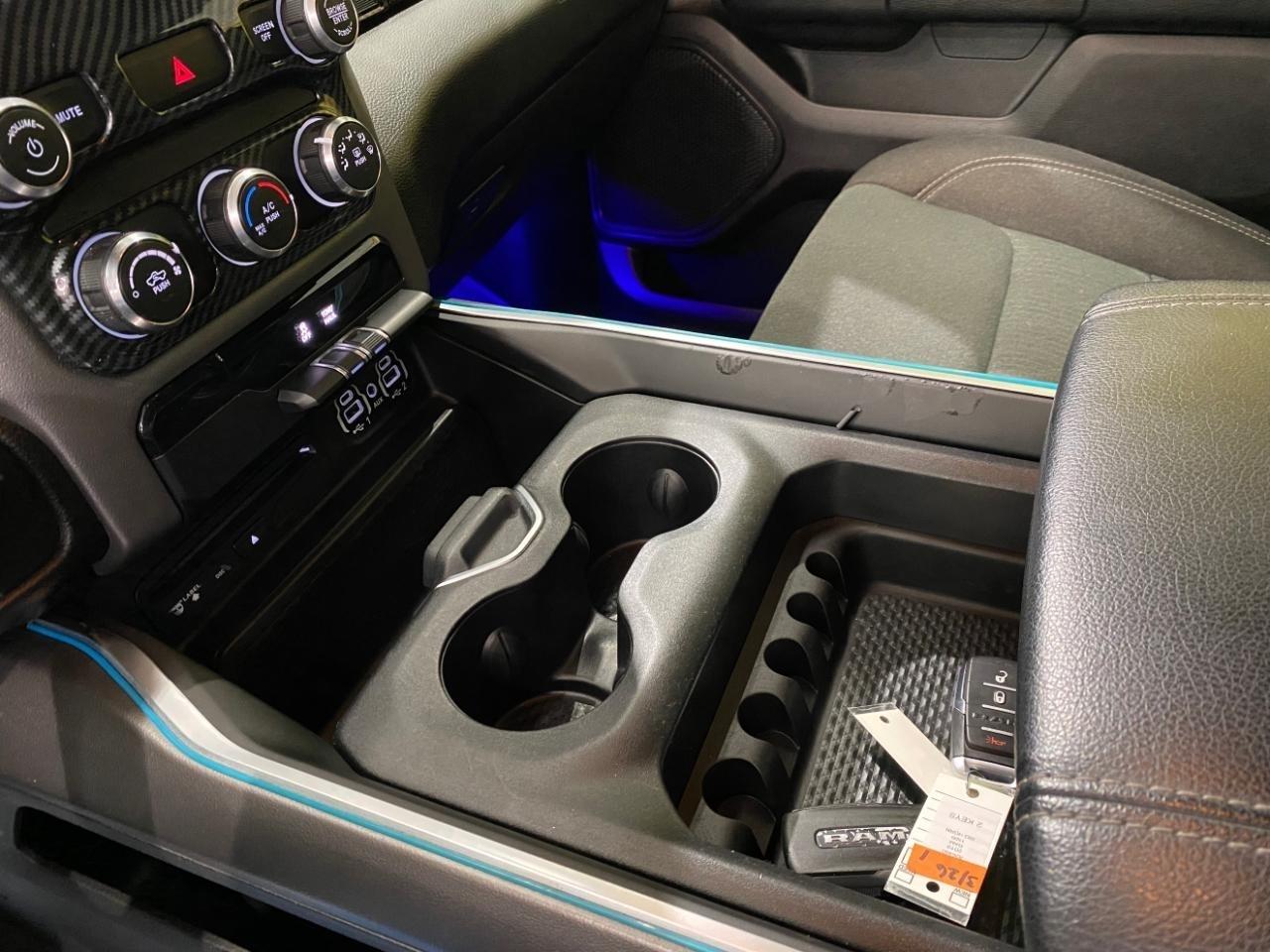 RAM 1500 Big Horn Crew Cab SWB 4WD 2019