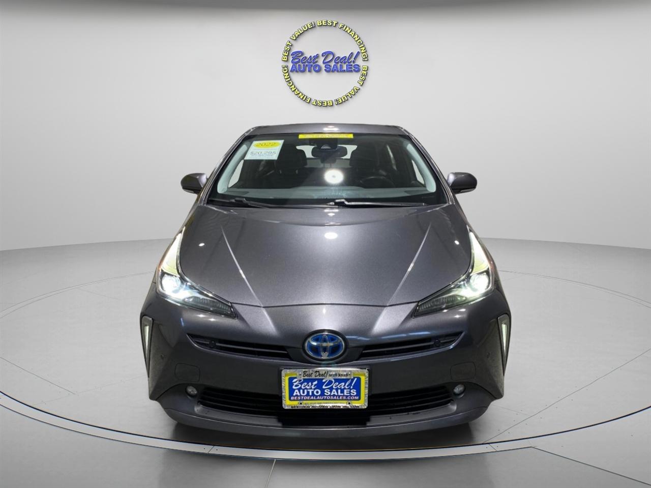Toyota Prius LE 2022