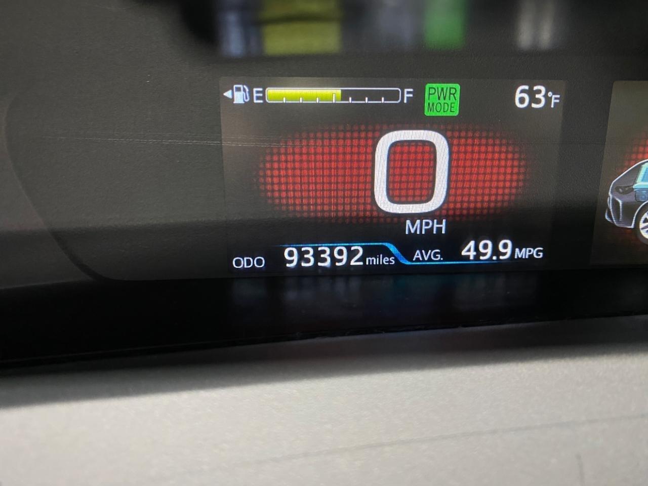 Toyota Prius LE 2022