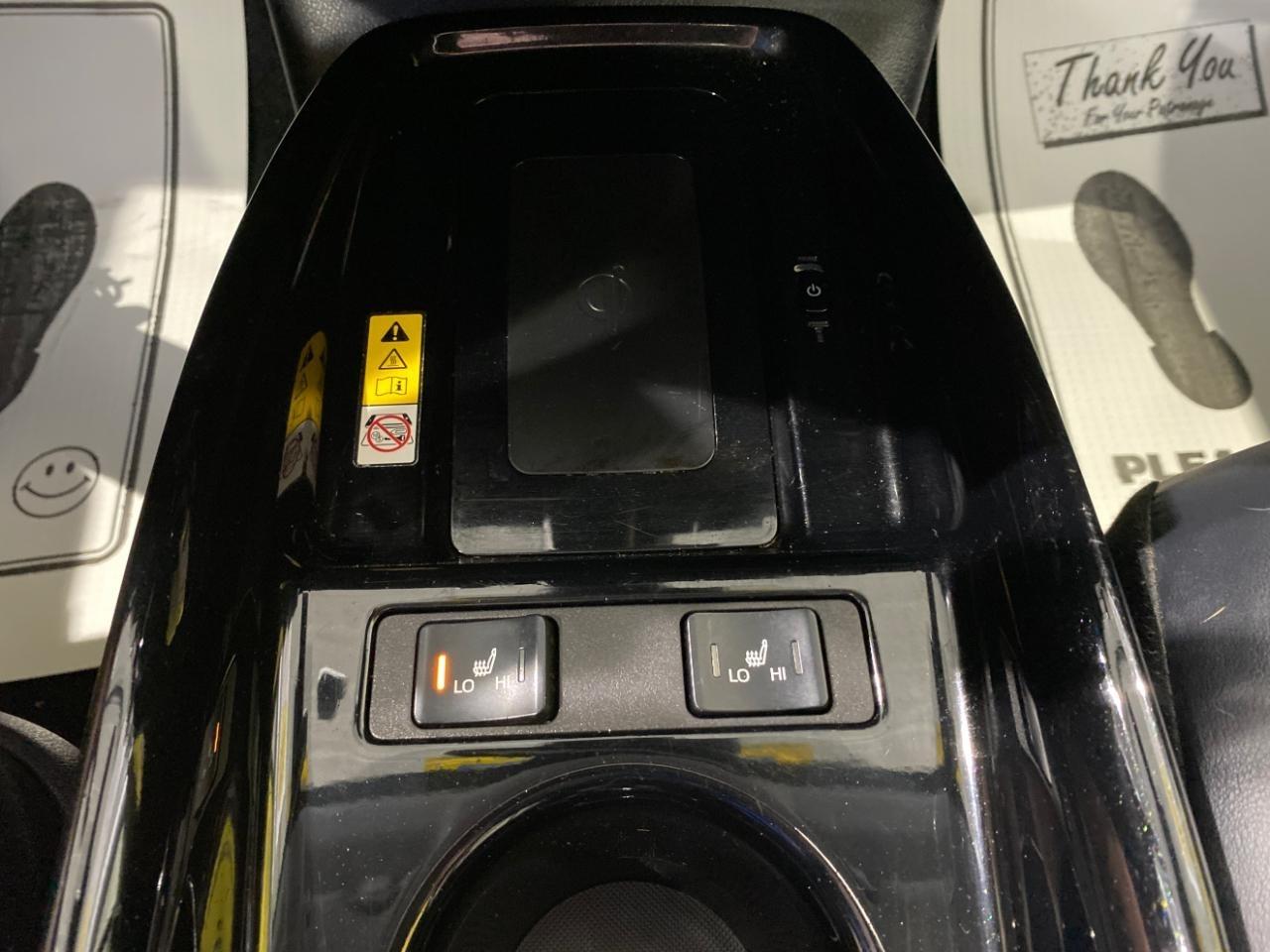 Toyota Prius LE 2022