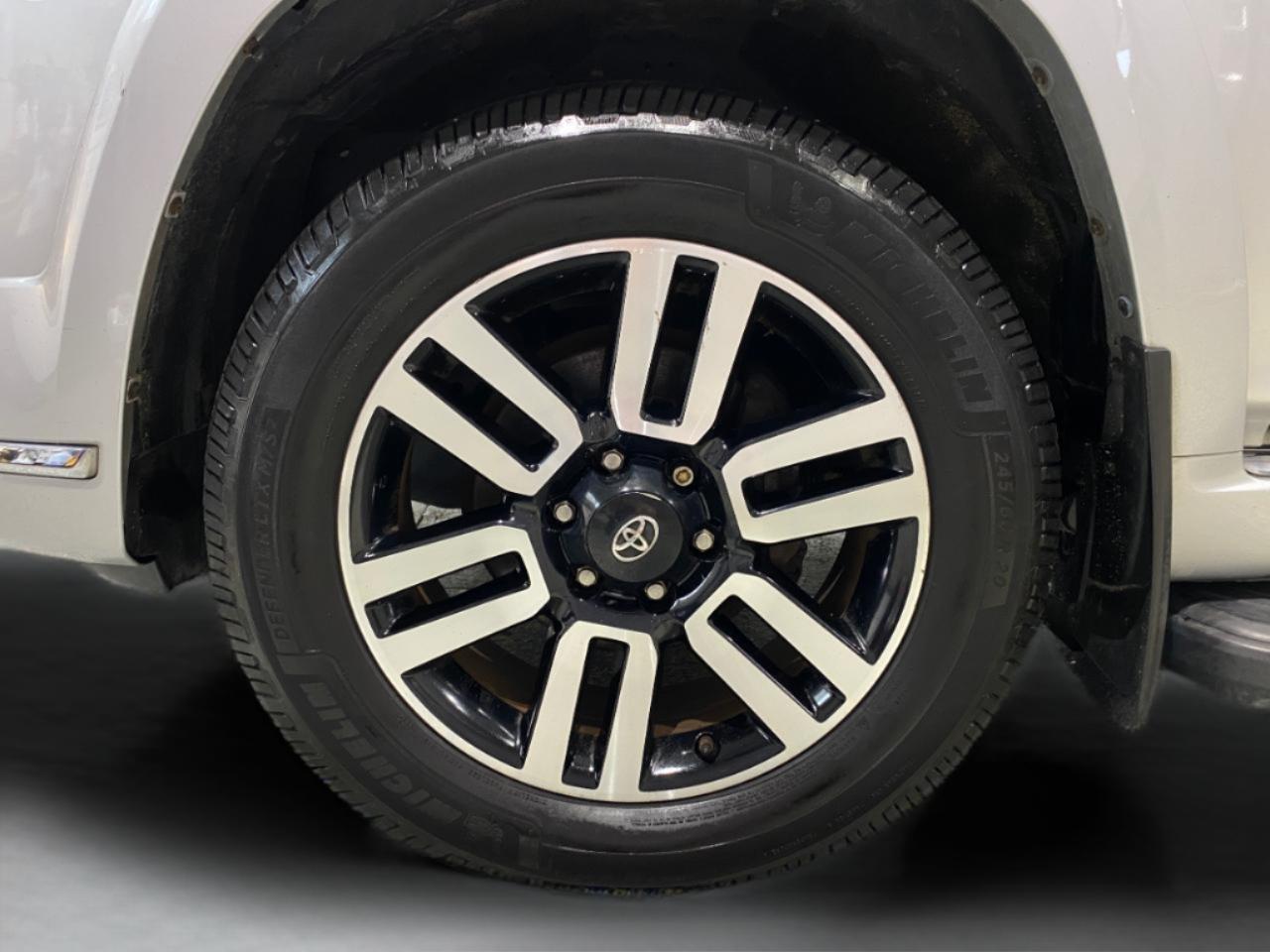 Toyota 4Runner Limited 4WD 2016