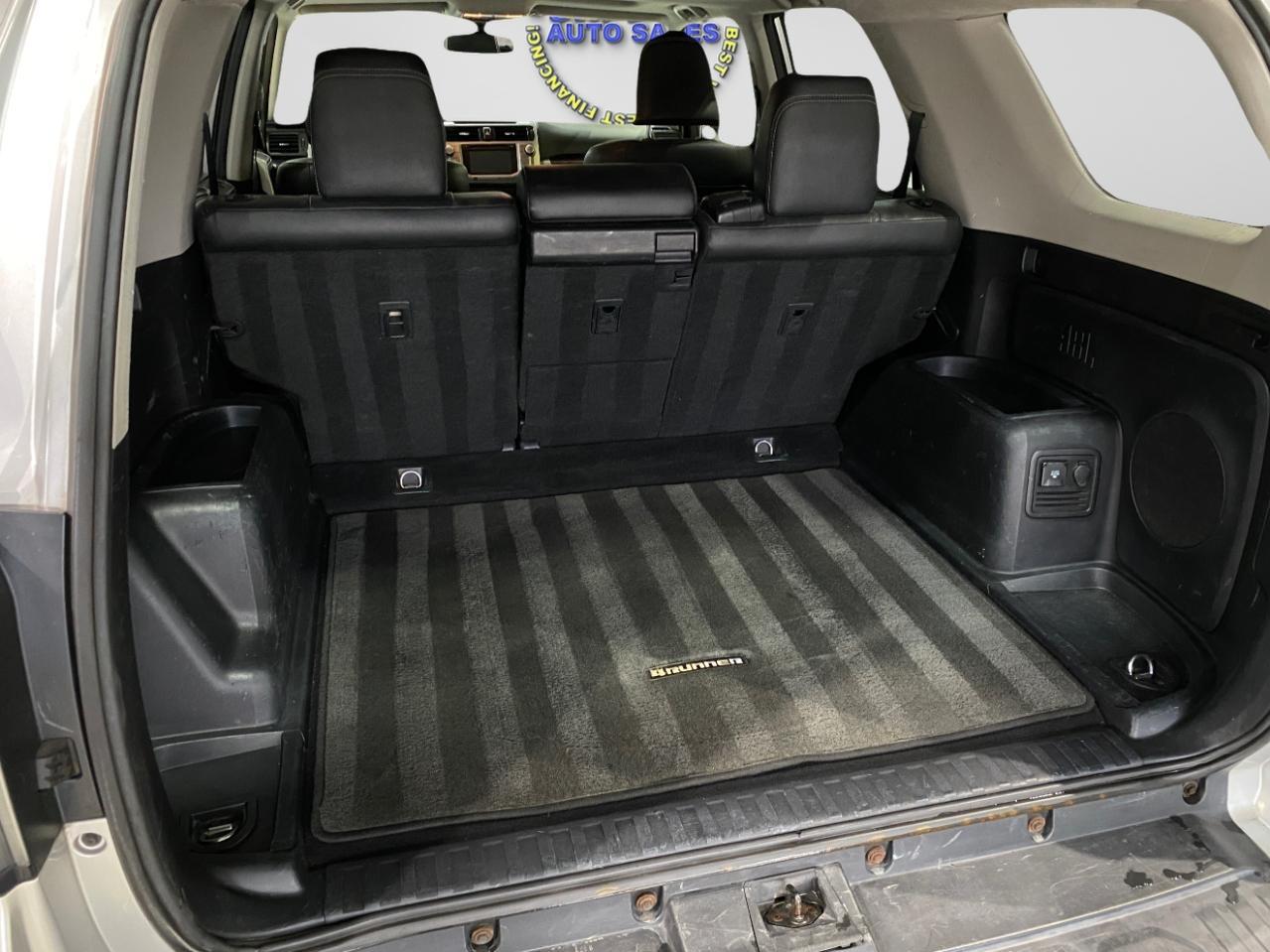 Toyota 4Runner Limited 4WD 2016