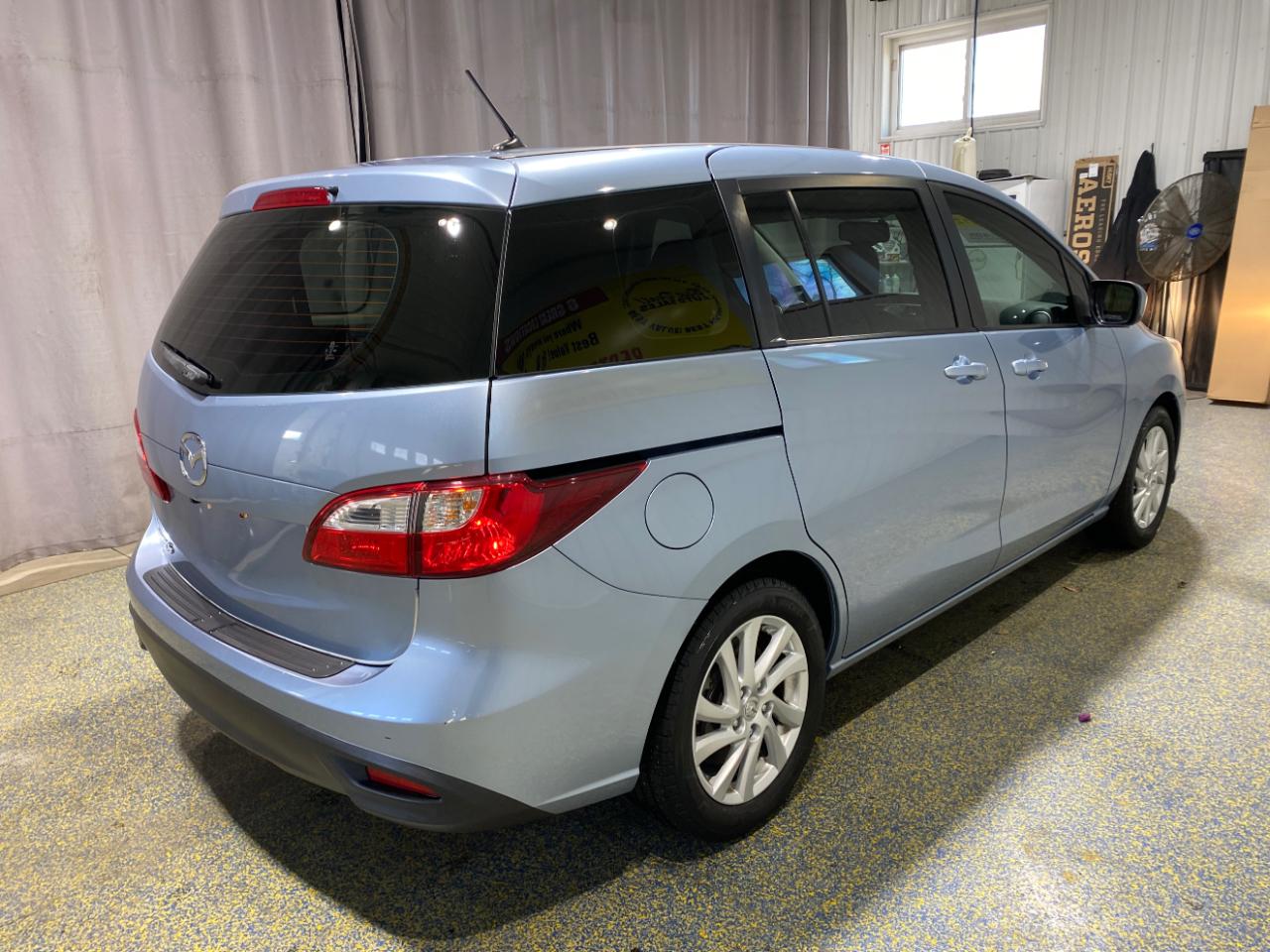 Mazda MAZDA5 Sport 2012