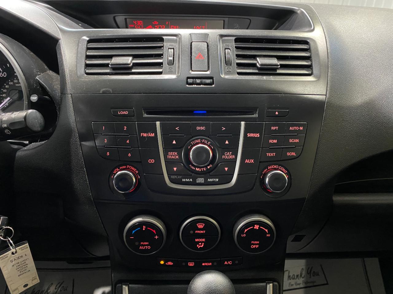 Mazda MAZDA5 Sport 2012