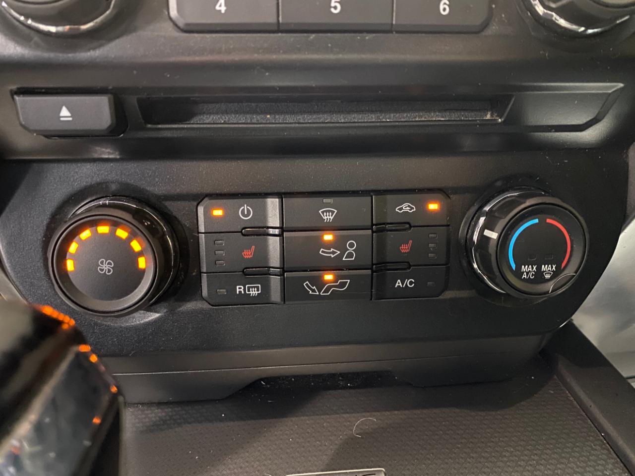 Ford F-150 XLT SuperCrew 5.5-ft. Bed 4WD 2016