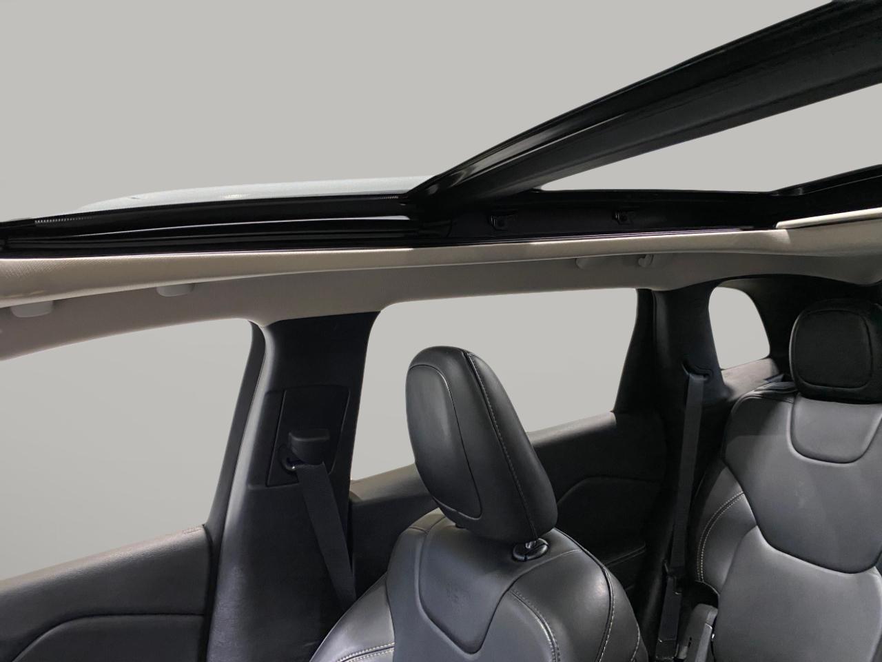 Jeep Cherokee Limited 4WD 2017