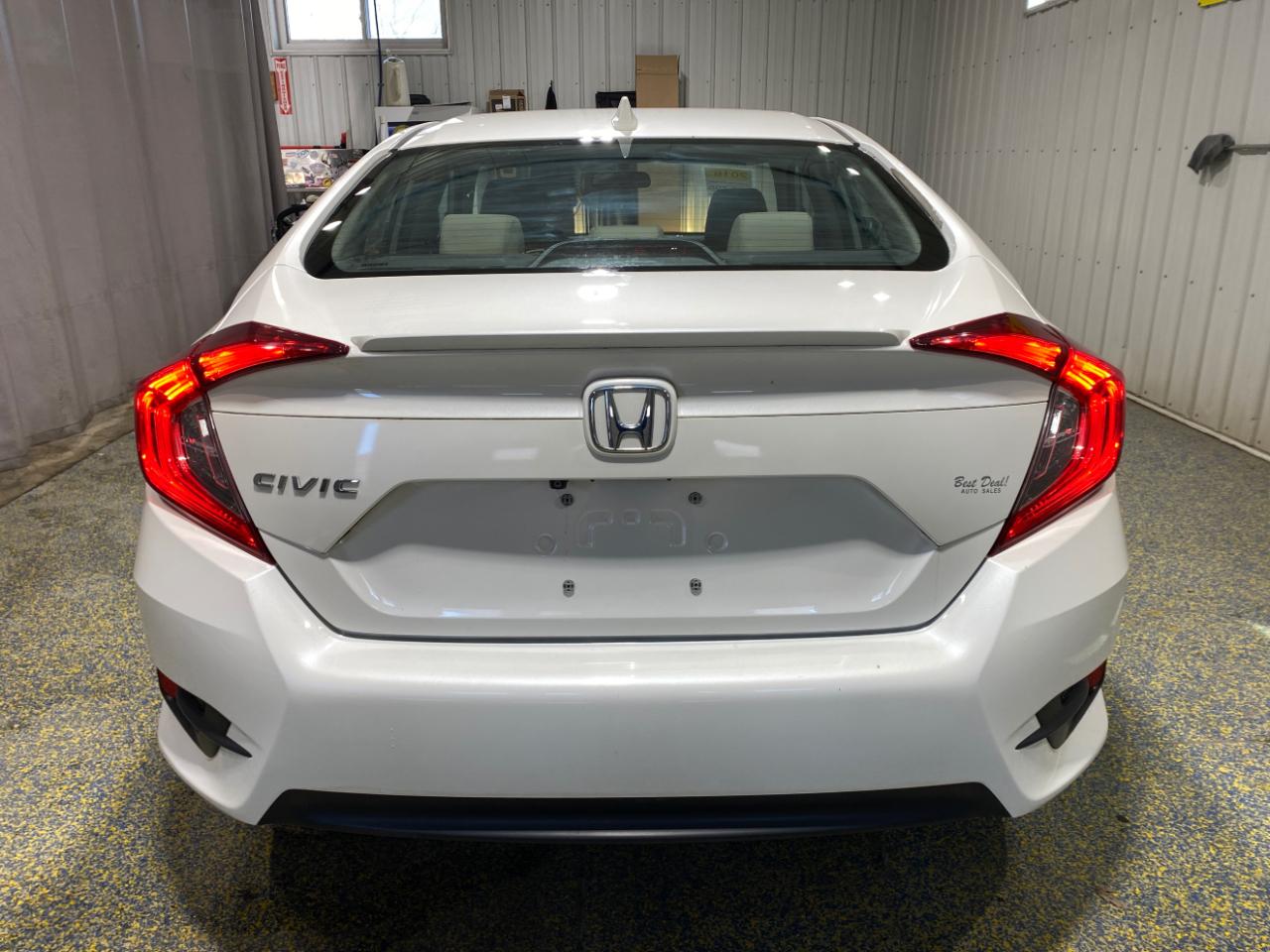 Honda Civic EX-T Sedan CVT 2016