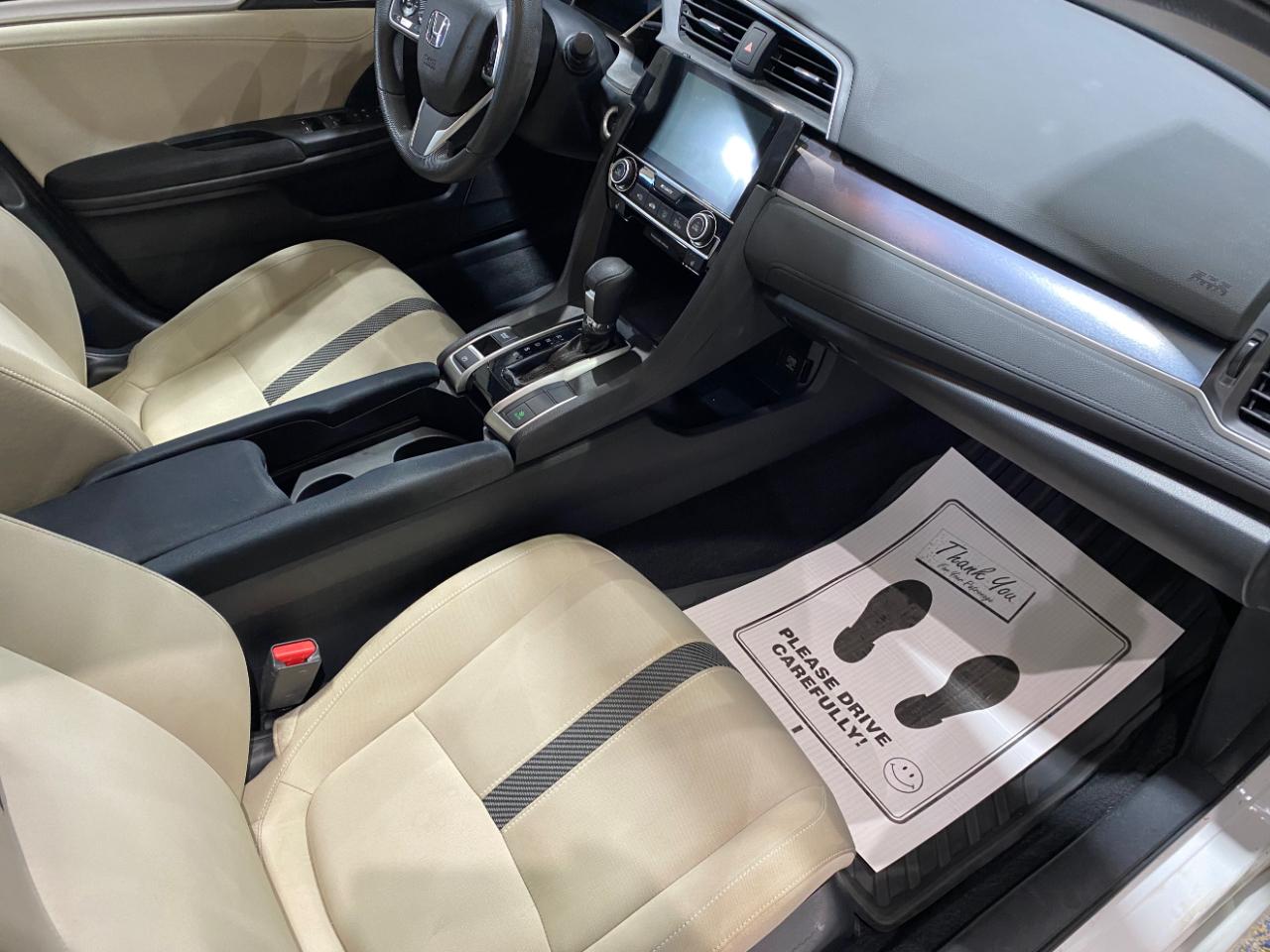 Honda Civic EX-T Sedan CVT 2016