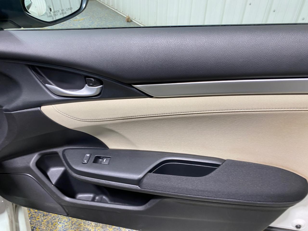 Honda Civic EX-T Sedan CVT 2016