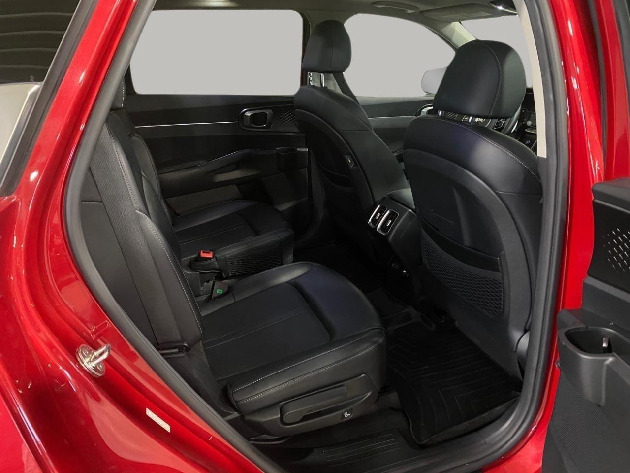 Kia Sorento Hybrid EX 2021