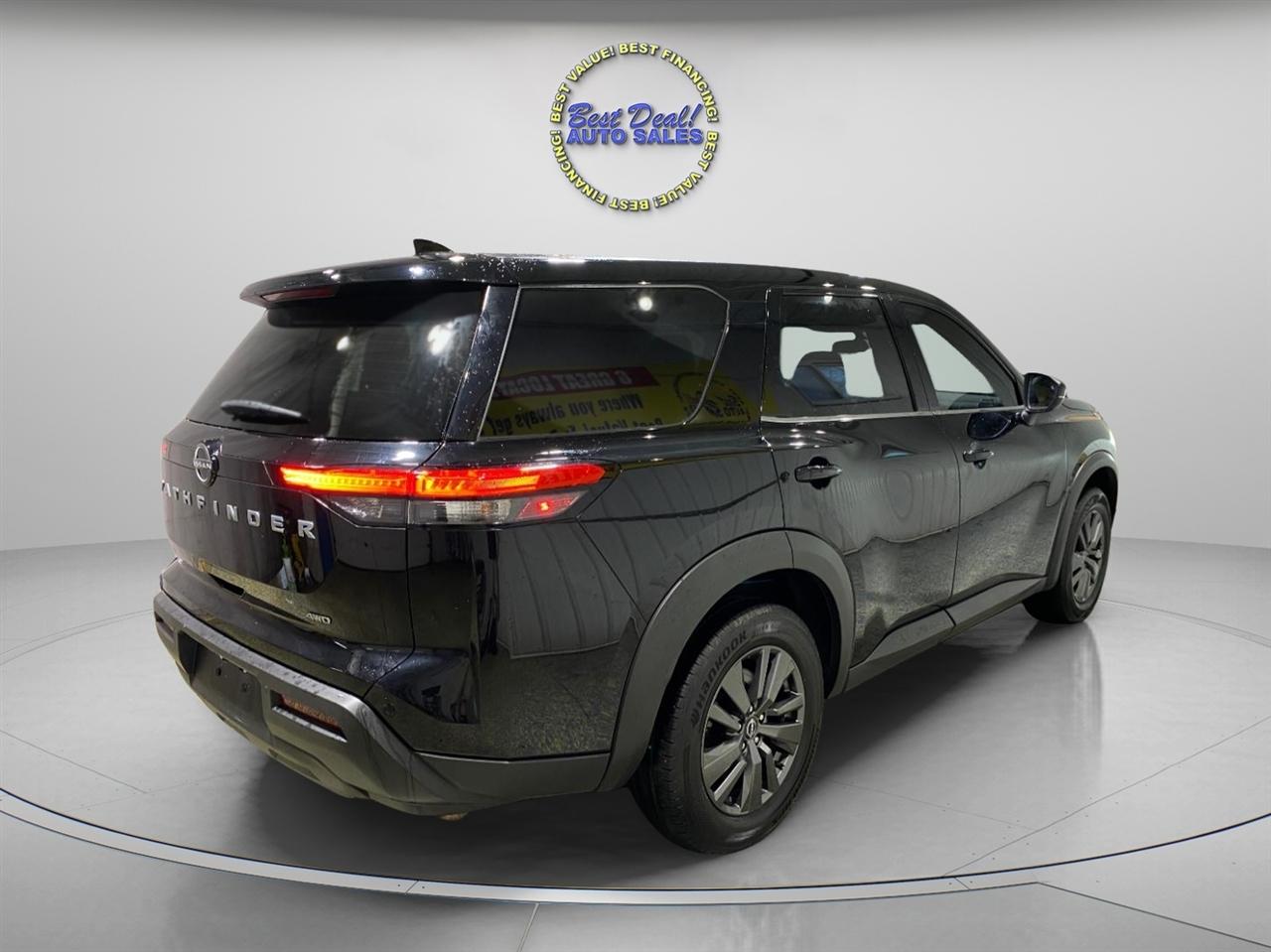 Nissan Pathfinder S 4WD 2022
