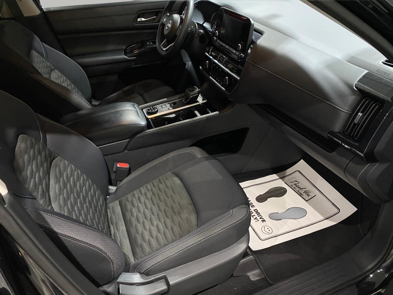 Nissan Pathfinder S 4WD 2022