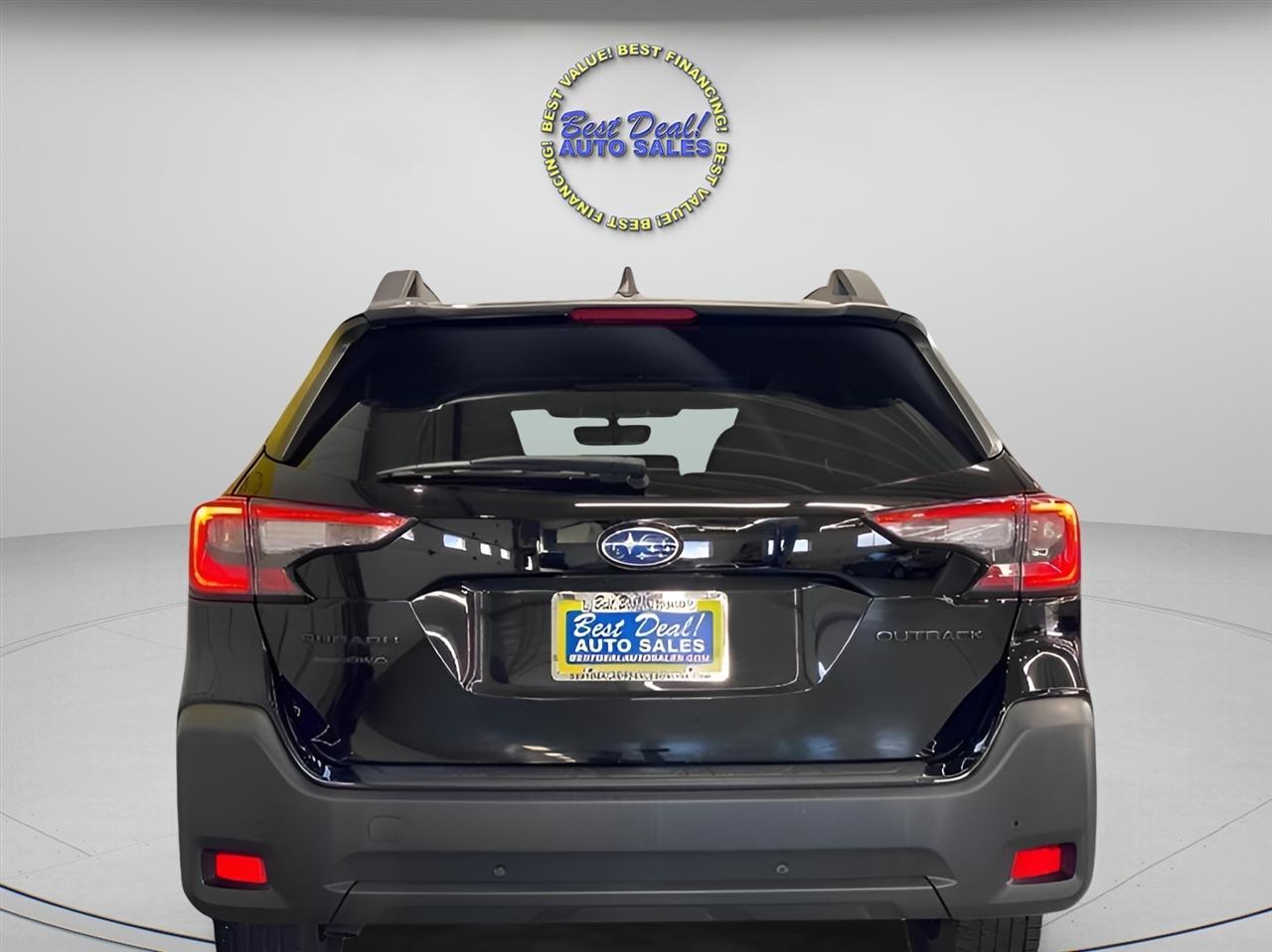 Subaru Outback  2023