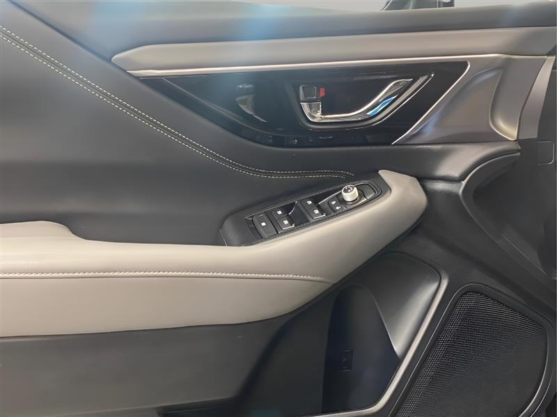 Subaru Outback  2023