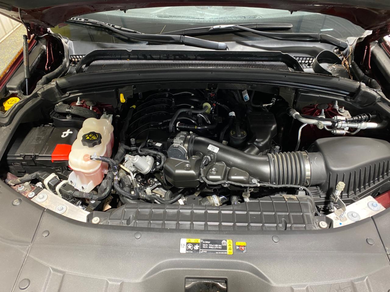 Jeep Grand Cherokee L Laredo 4WD 2023