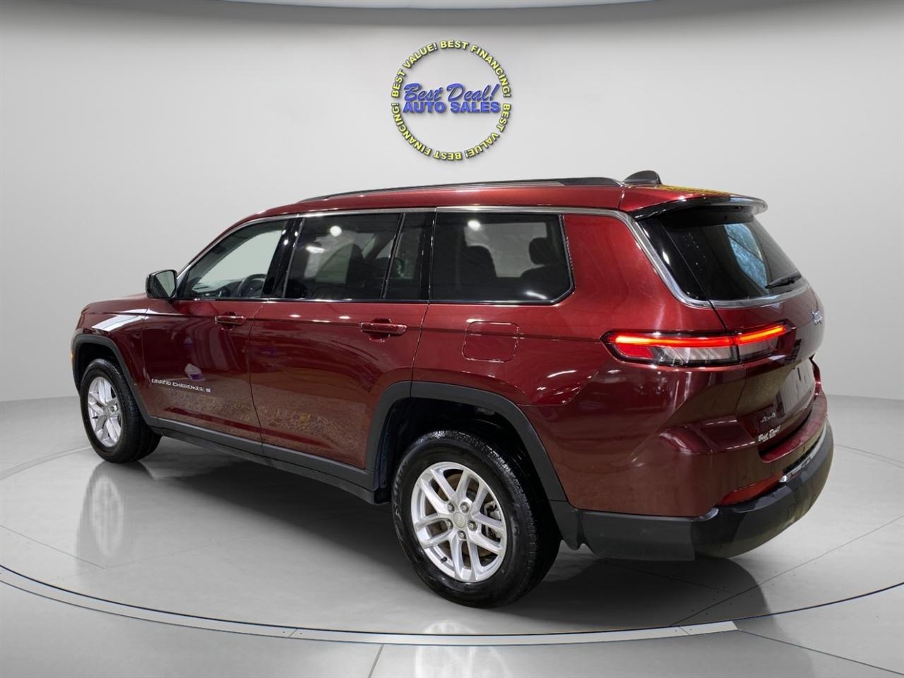 Jeep Grand Cherokee L Laredo 4WD 2023