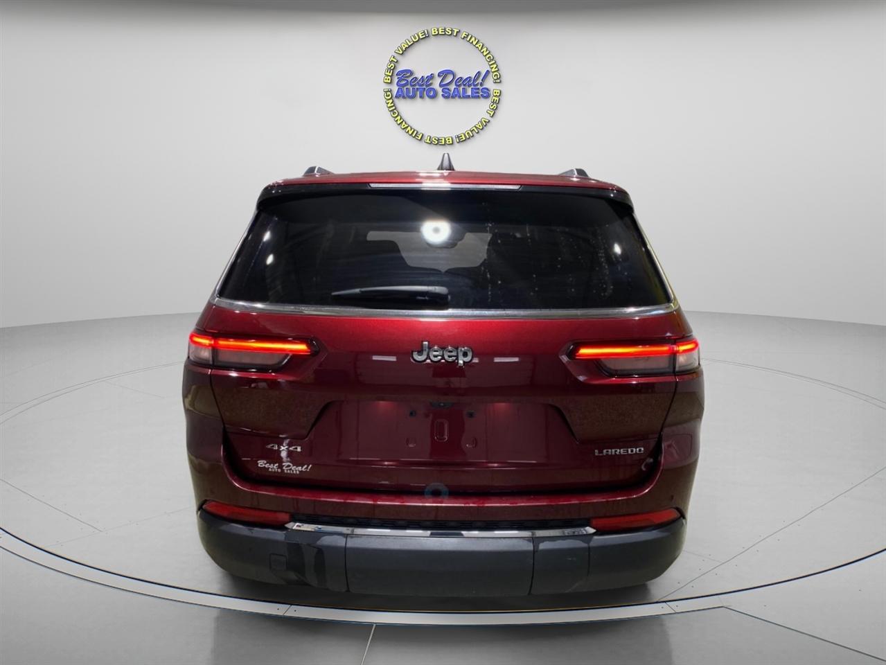 Jeep Grand Cherokee L Laredo 4WD 2023