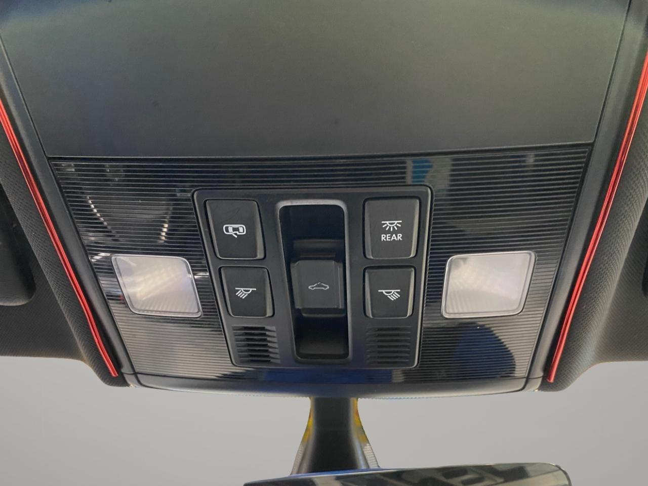 Volkswagen Jetta 1.4T R-Line 8A 2019