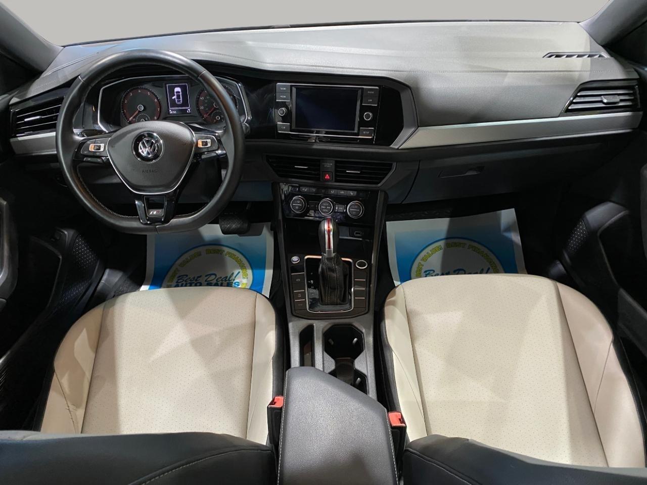Volkswagen Jetta 1.4T R-Line 8A 2019