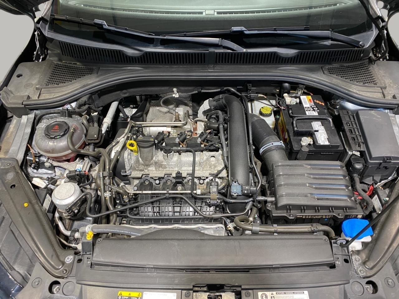 Volkswagen Jetta 1.4T R-Line 8A 2019