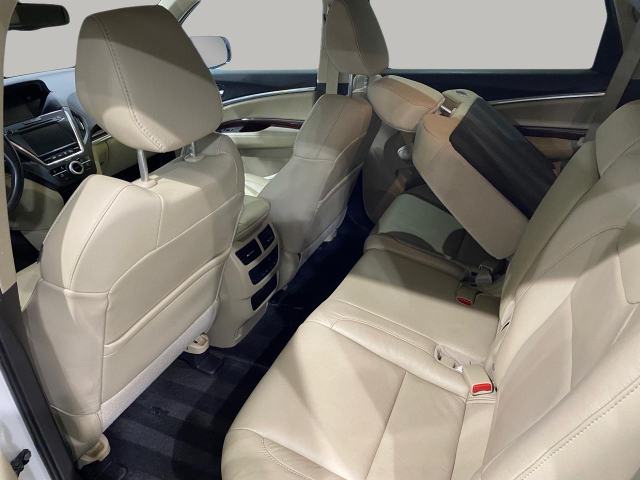 Acura MDX SH-AWD 6-Spd AT w/Tech Package 2015