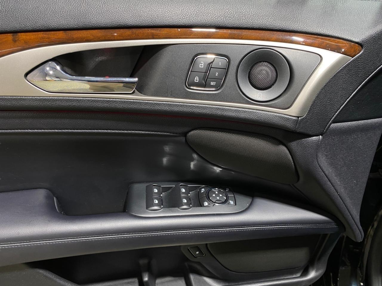 Lincoln MKZ Hybrid Reserve II 2019