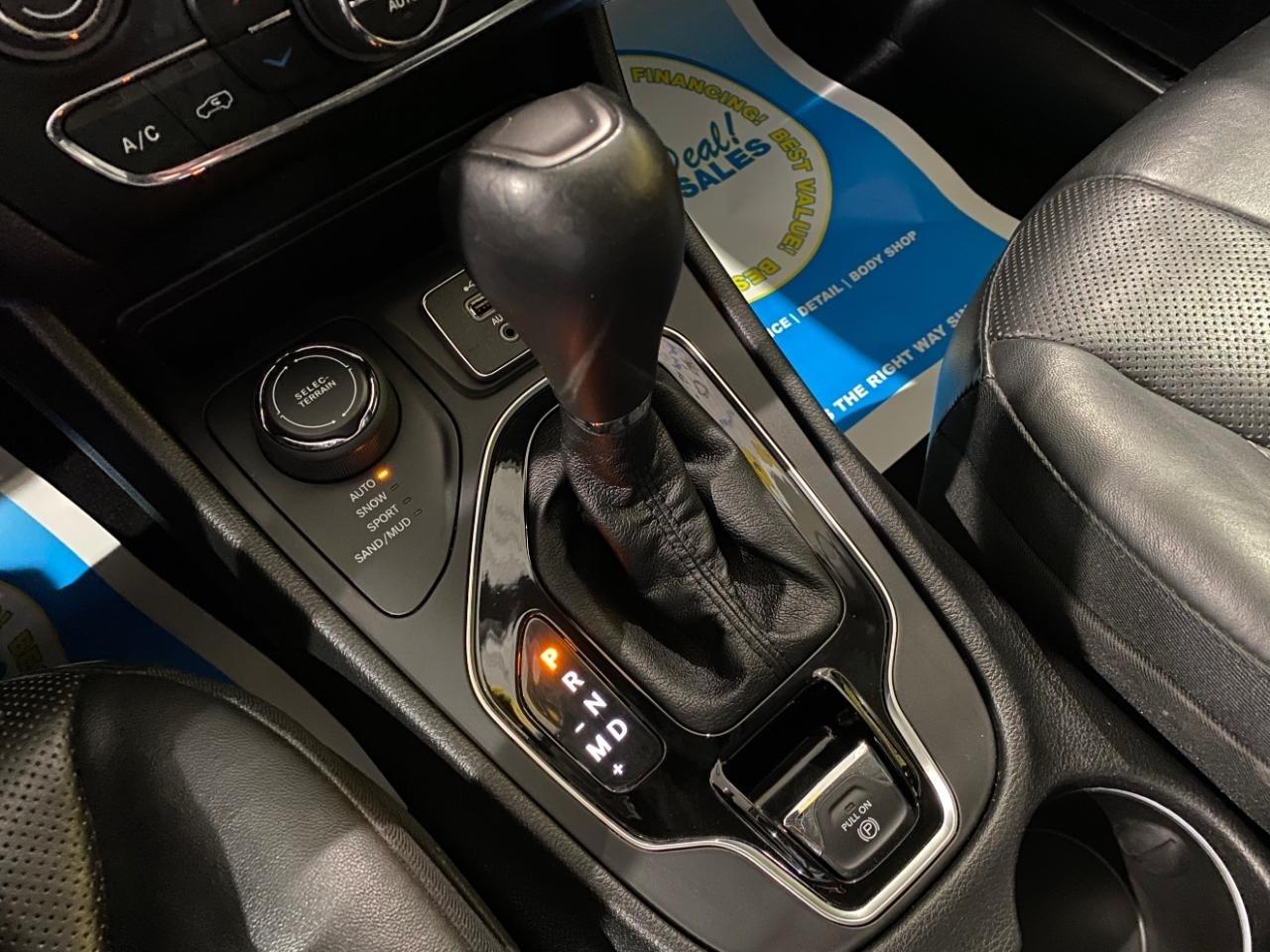 Jeep Cherokee Limited 4WD 2019