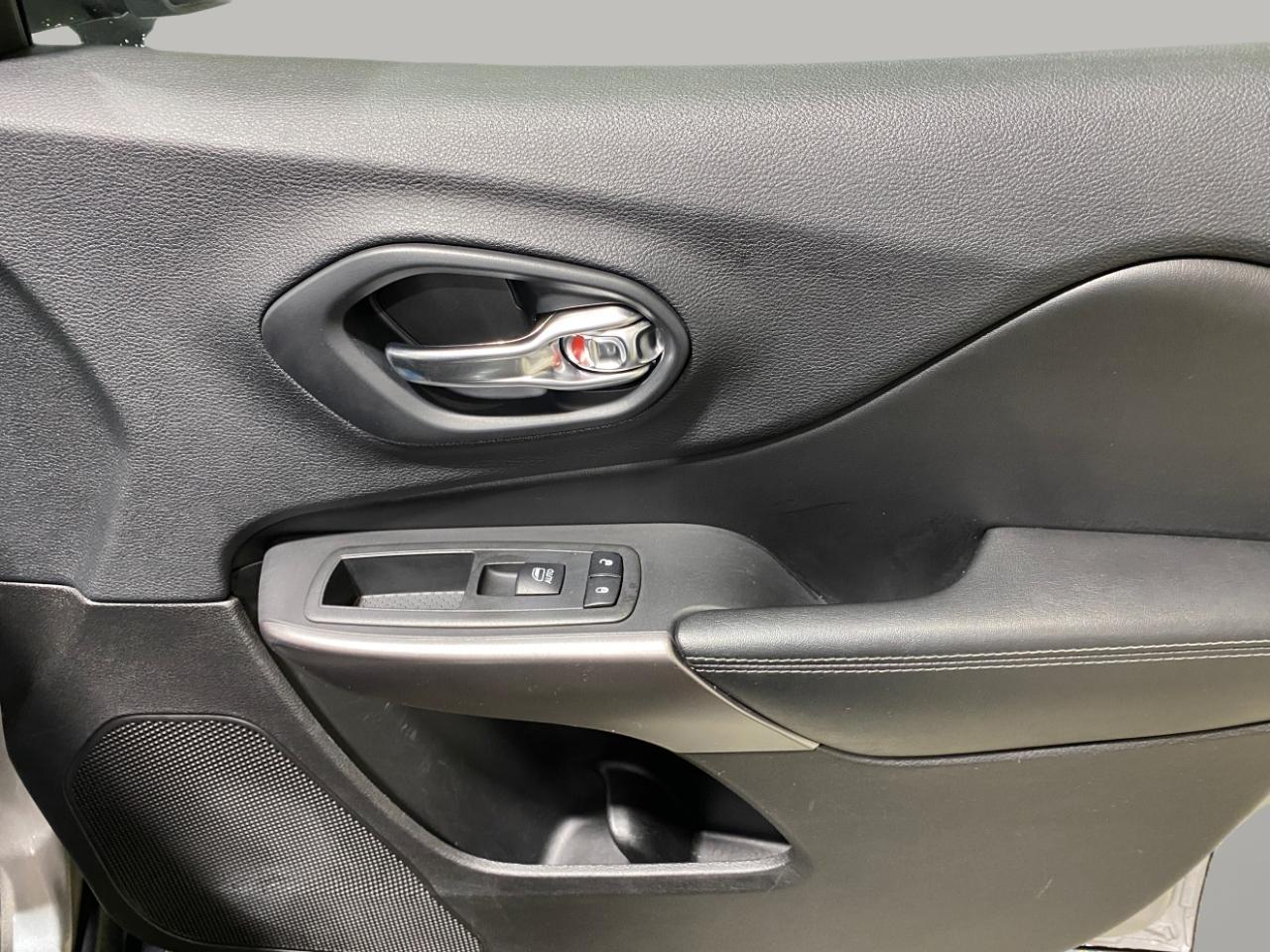 Jeep Cherokee Limited 4WD 2019