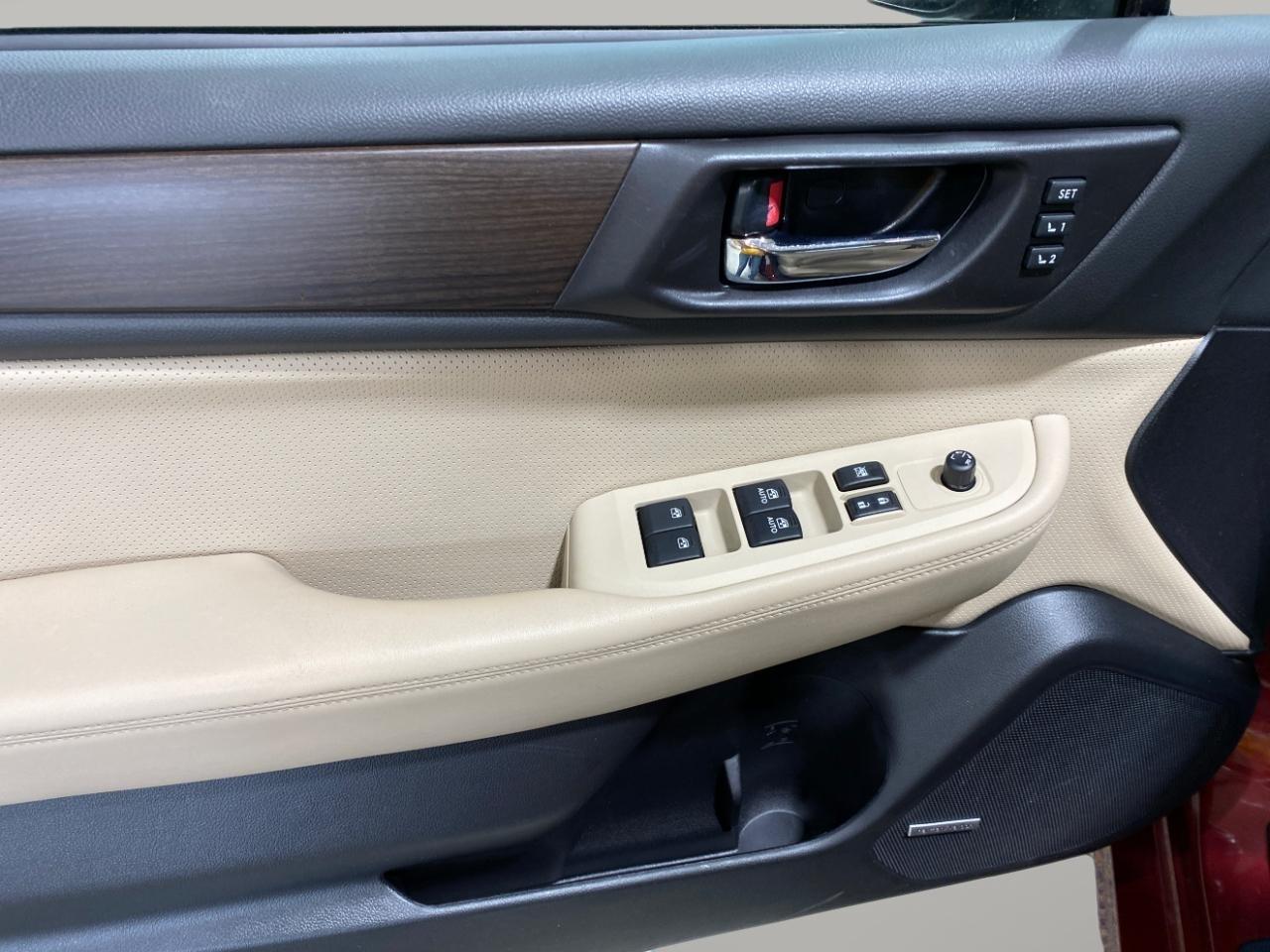 Subaru Legacy 2.5i Limited 2016