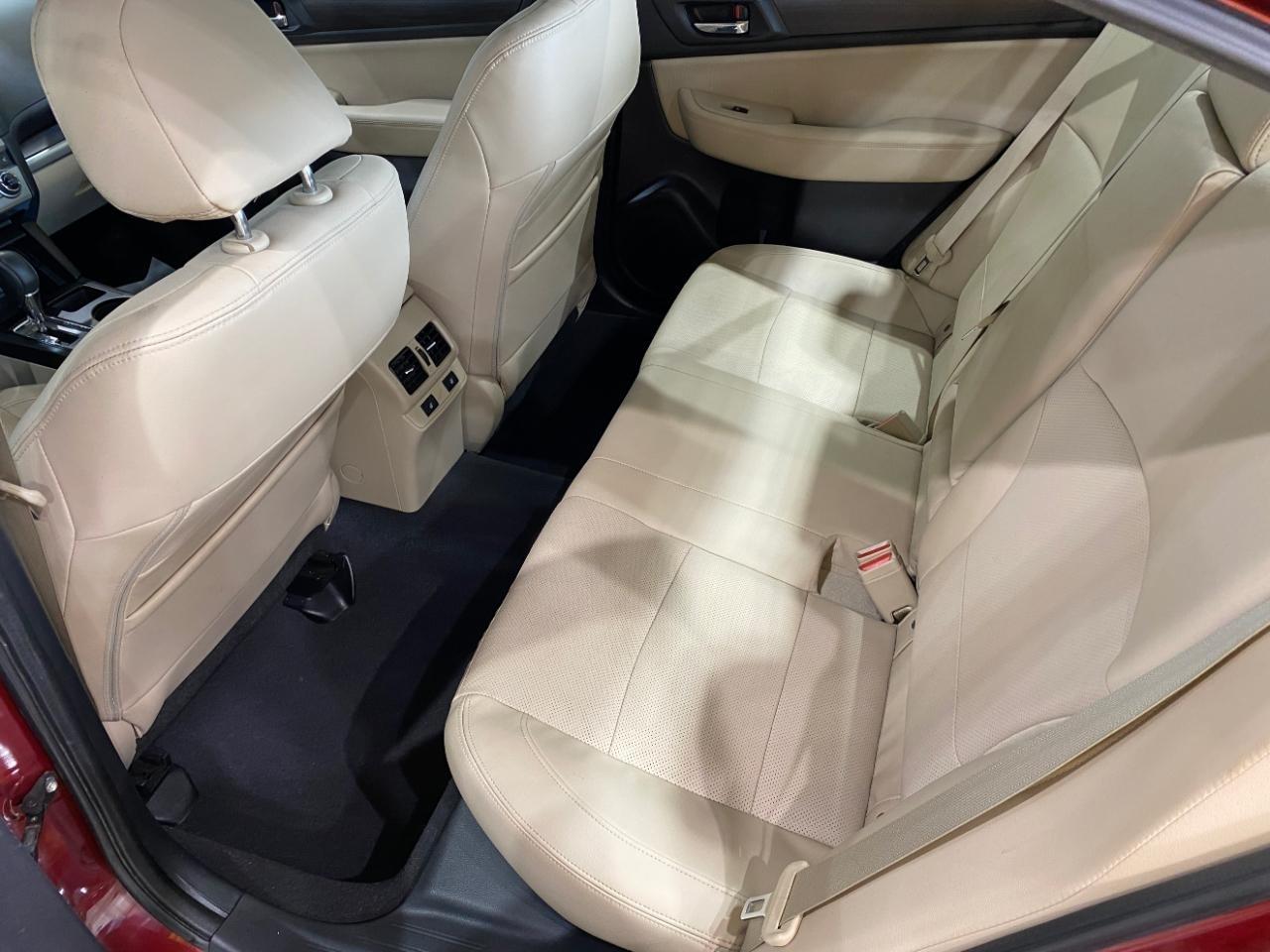 Subaru Legacy 2.5i Limited 2016