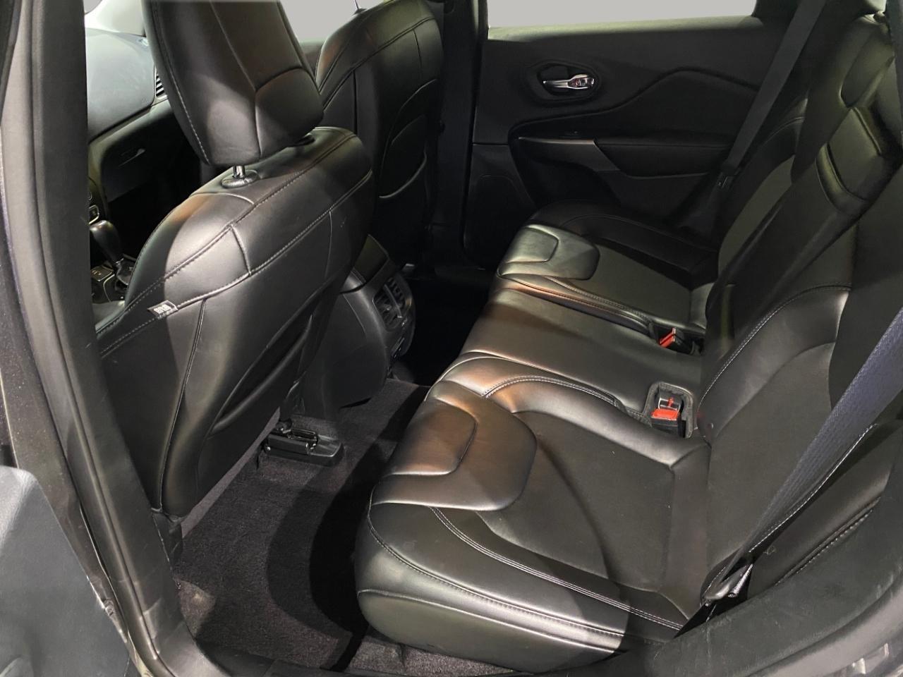 Jeep Cherokee Latitude Plus 4WD 2019