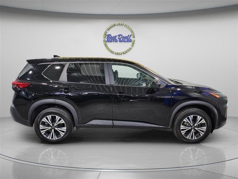 2022 Nissan Rogue SV - Photo 7